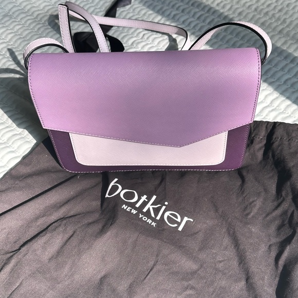 NWOT Botkier Leather Crossbody Cobble Hill Lilac combo. - Picture 4 of 9